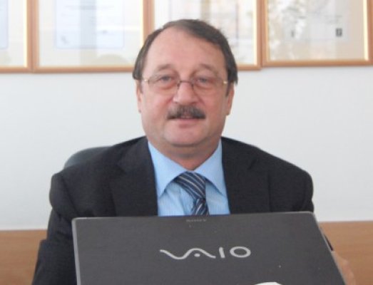Magistraţii din Constanţa stabilesc dacă Mircea Băsescu rămâne în arest